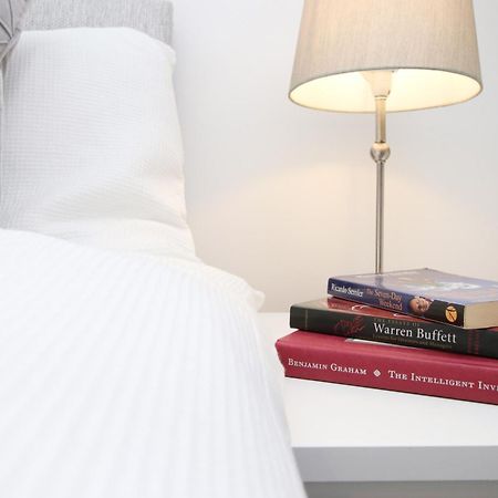 Modern Guesthouse, Fast Wi-Fi, Street Free Parking, Central, Fully Equipped Cardiff Esterno foto