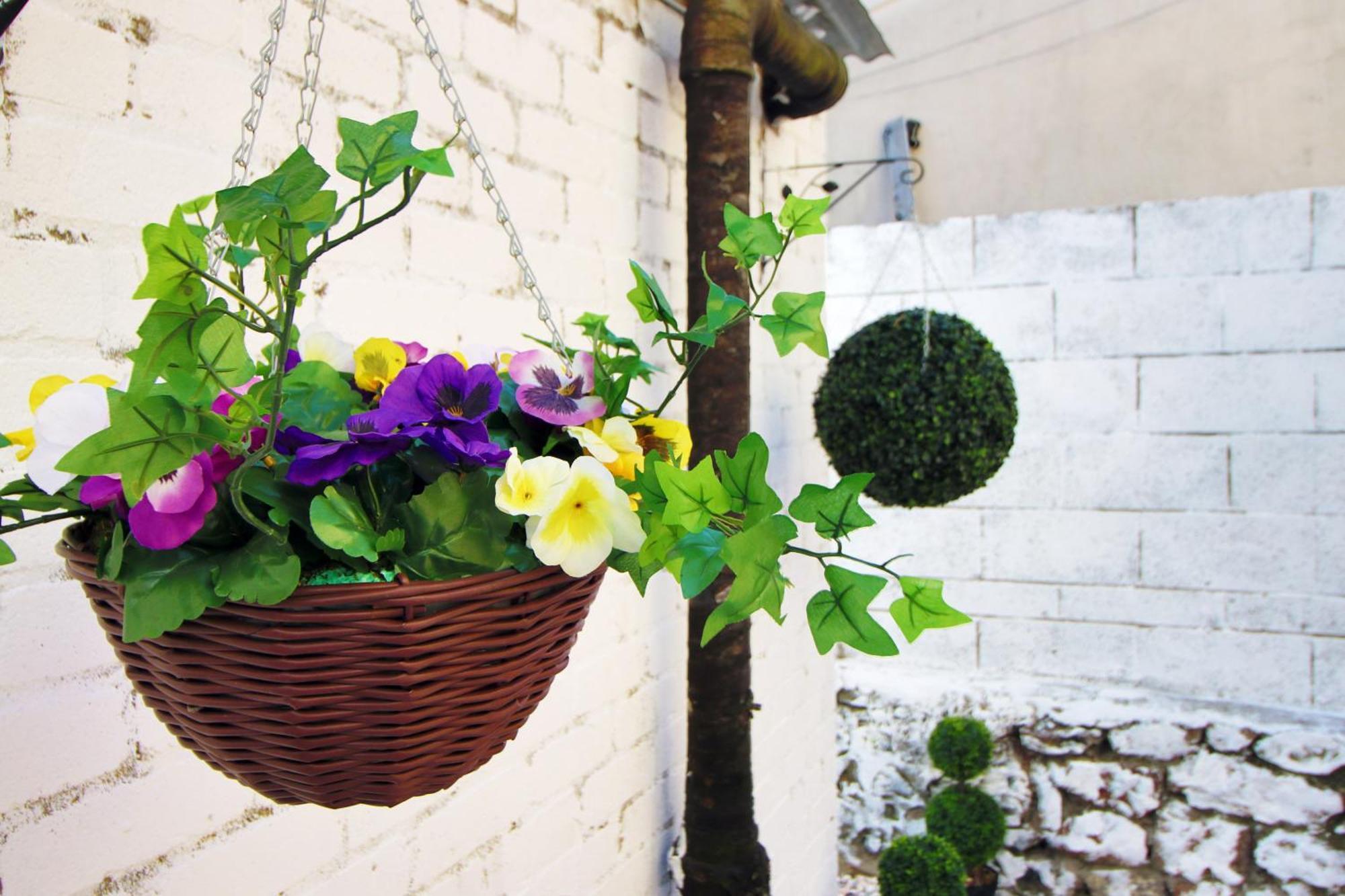 Modern Guesthouse, Fast Wi-Fi, Street Free Parking, Central, Fully Equipped Cardiff Esterno foto
